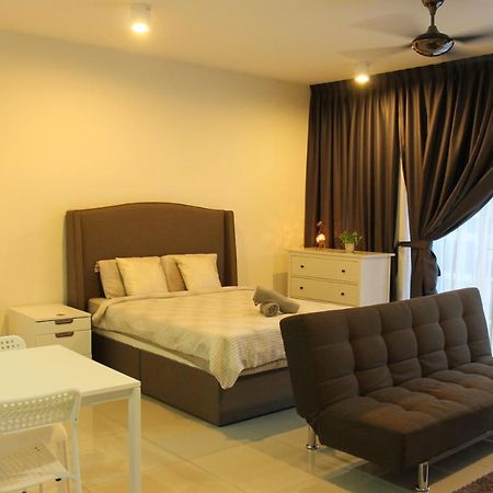 Studio Room Next To Sccc At Trefoil Setia Alam For 2-4 Pax Exterior foto